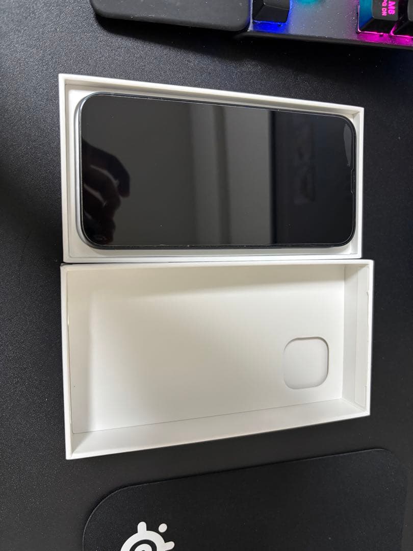 SIMフリー iPhone14ミッドナイト256GB 美品