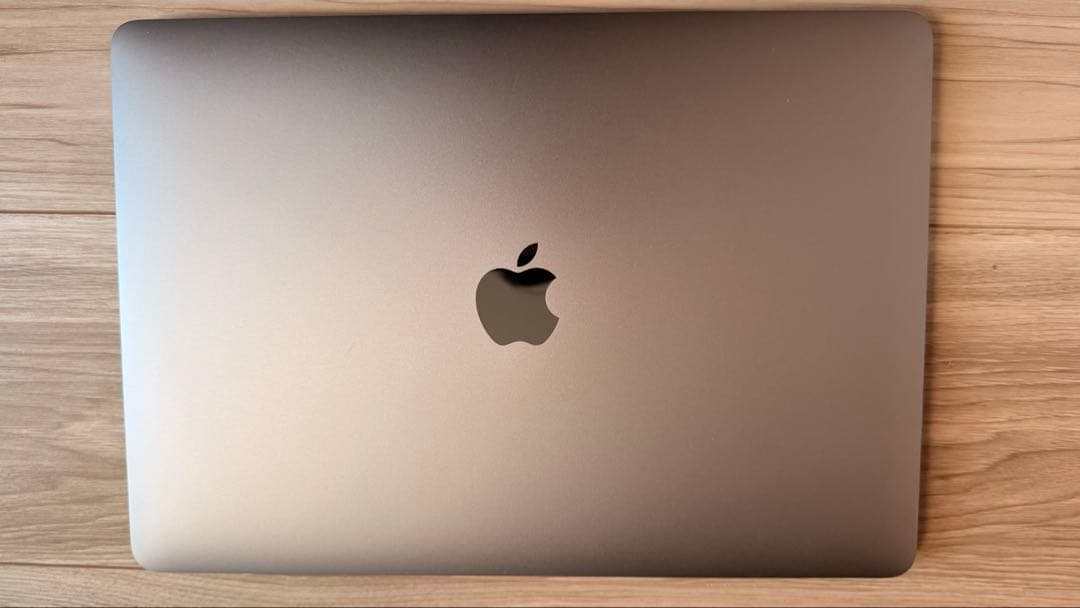 【極美品・電池25回】MacBook Pro 13 2019 8GB/128GB