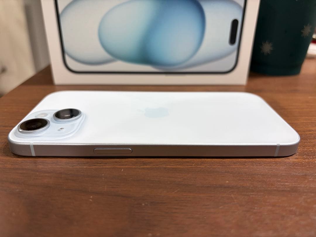 iPhone15 128GB ブルー 付属品あり SIMフリー ケース付き