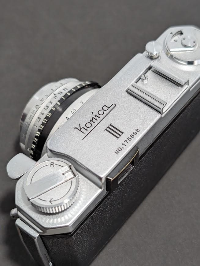 【外観美品・ 完動品】KONICA Ⅲ 48mm F/2 フィルムカメラ