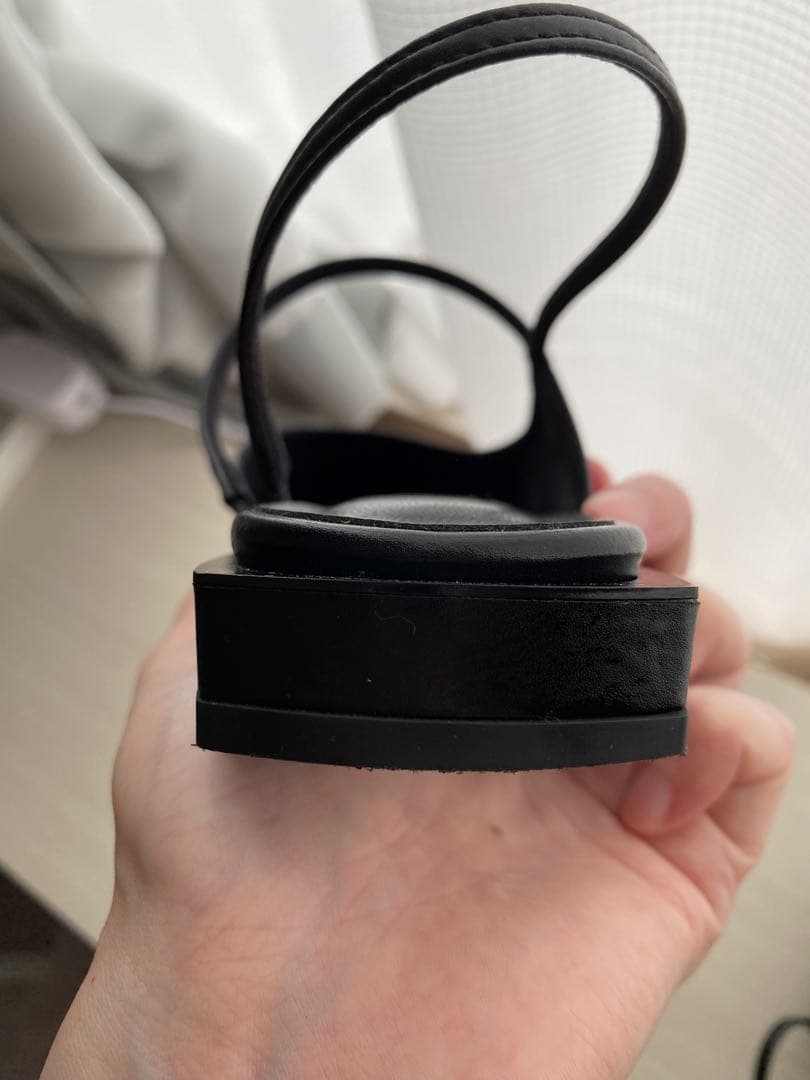 ルタロン　GRISE ポインテッドストラップスリングバック　25cm