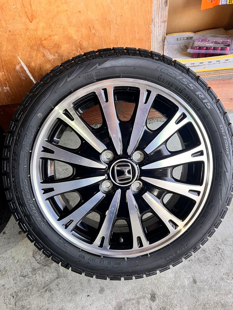 N-BOXカスタム純正ホイール　スタッドレス付　美品