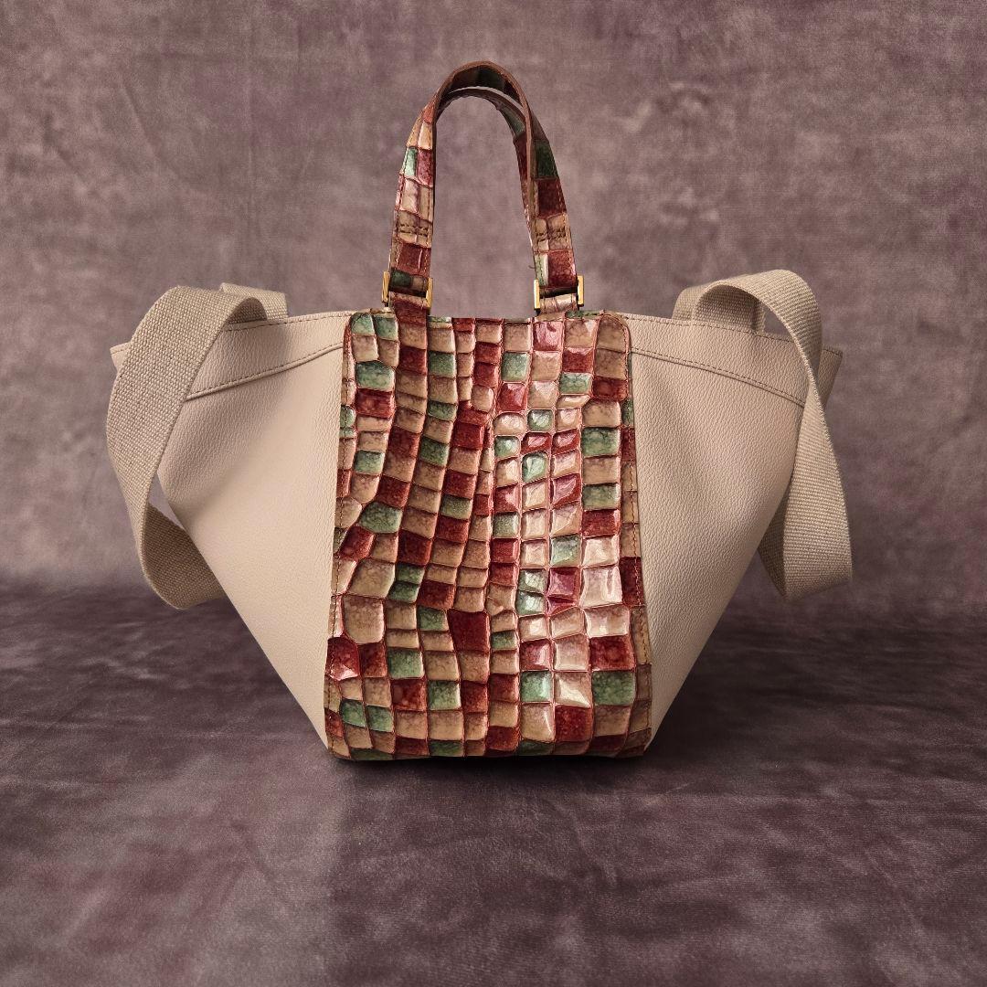 美品 ATAO アタオ バタフライ 2wayバッグ ヴィトロ 金具