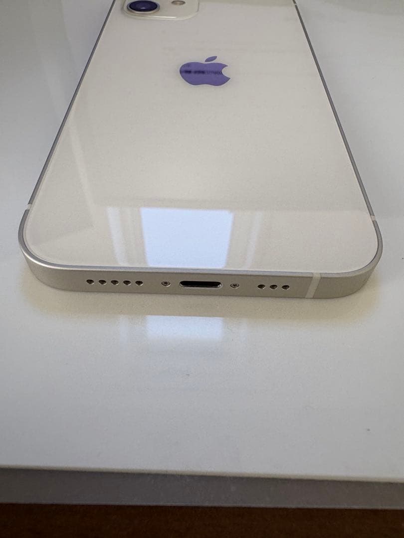 Apple iPhone 12 ホワイト 64GB バッテリー85%