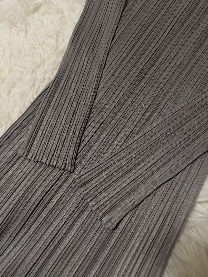 PLEATS PLEASE ハイネック グレー 長袖 プリーツプリーズ 3