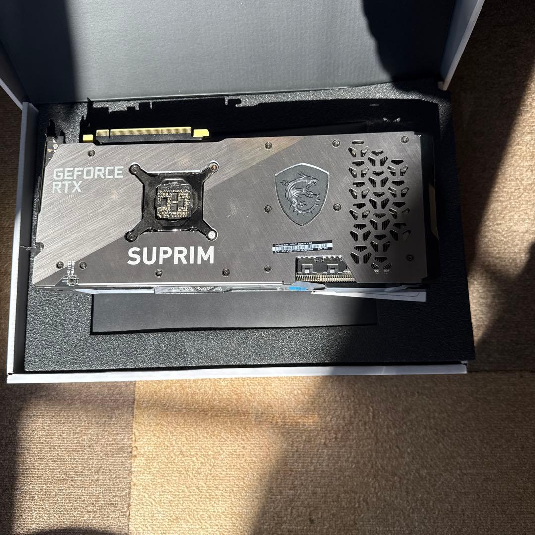 Lizzy　MSI RTX 3070 TI SUPRIM