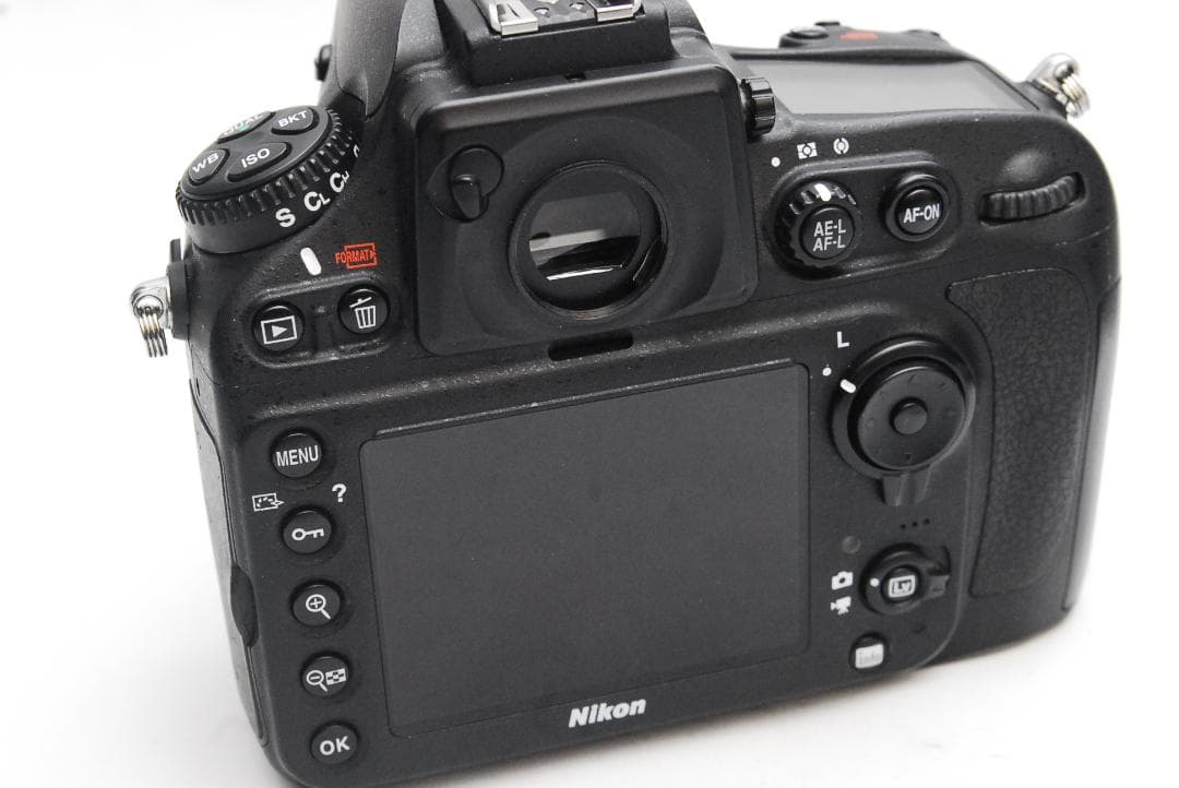 Nikon D800/DX VR 18-55mm (良品）