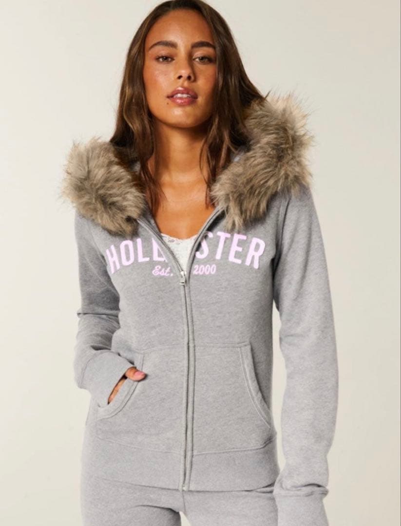 更にお値下げしました！写真有〇Hollister ファー付きグレーパーカー