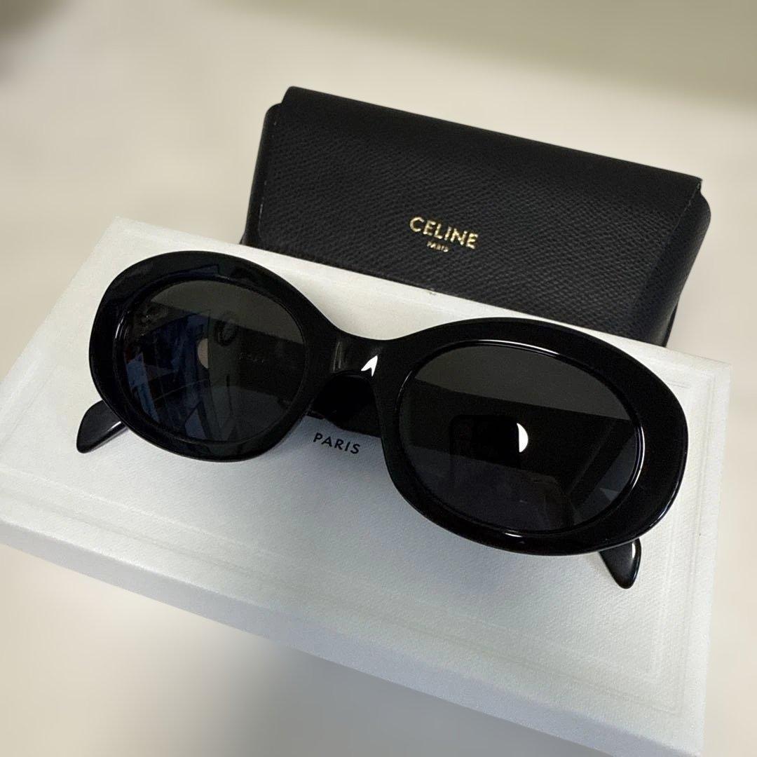 CELINE ブラックサングラス ゴールドロゴ付き