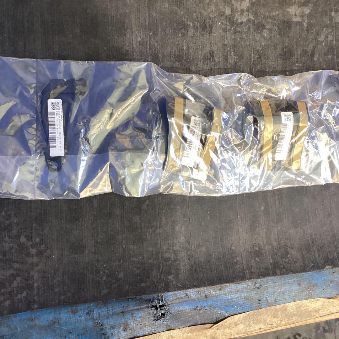 アルファード　ヴェルファイア30系　サイドスカート モデリスタ