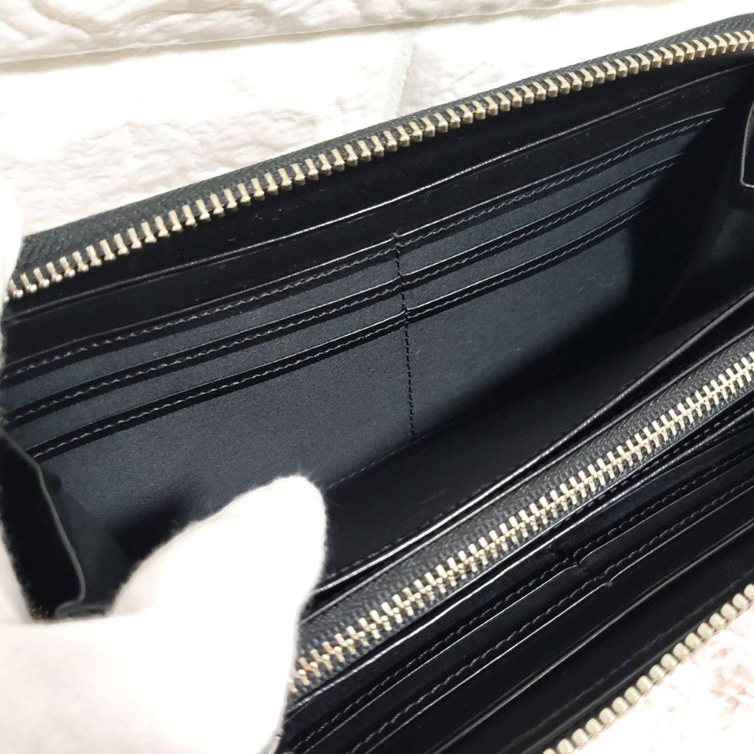 Vivienne Westwood 型押しエンボス ラウンドファスナー長財布美品