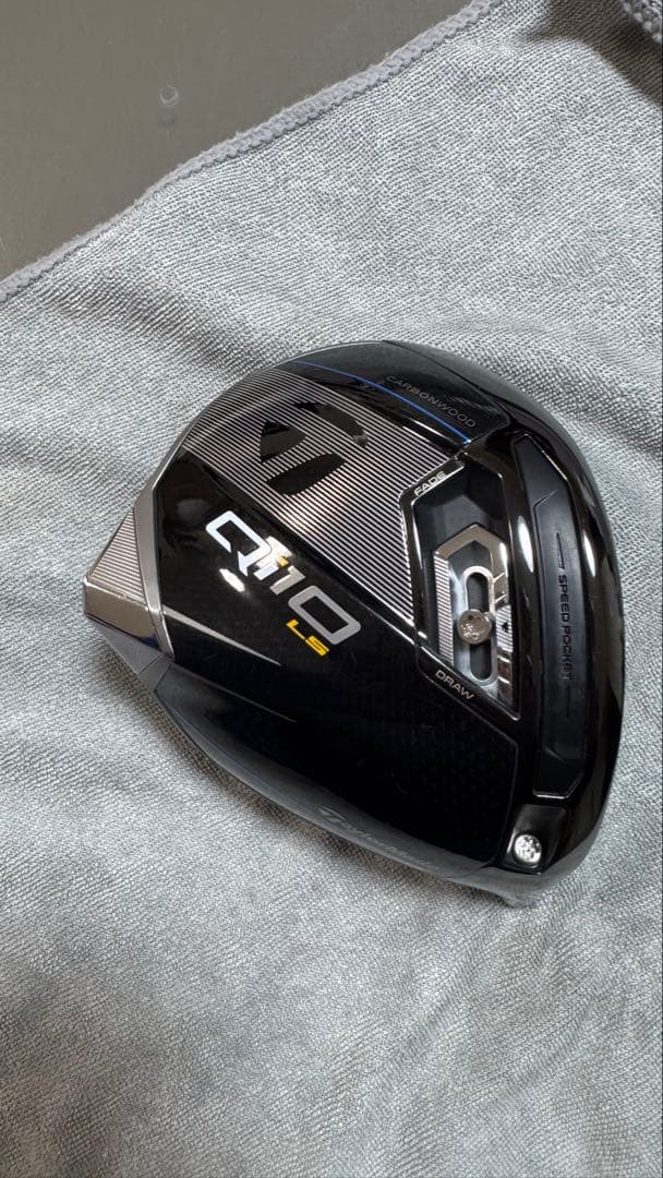 ＜保証書有＞テーラーメイド　Qi10　LS（ヘッドカバー付き）