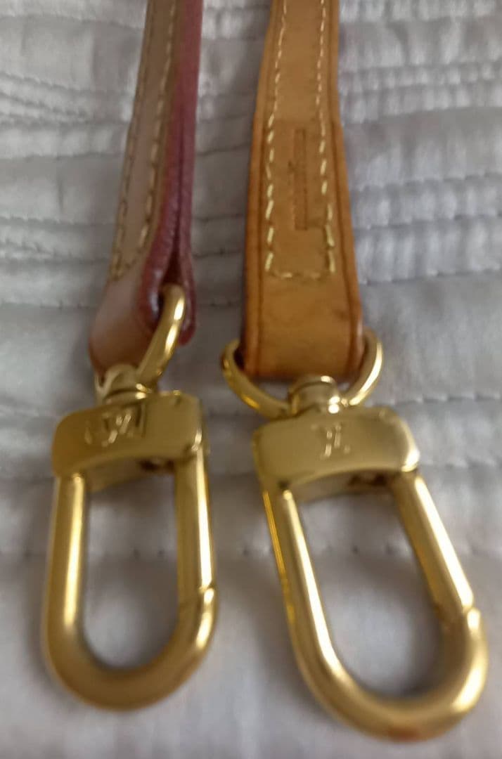 LOUIS VUITTONショルダーストラップ