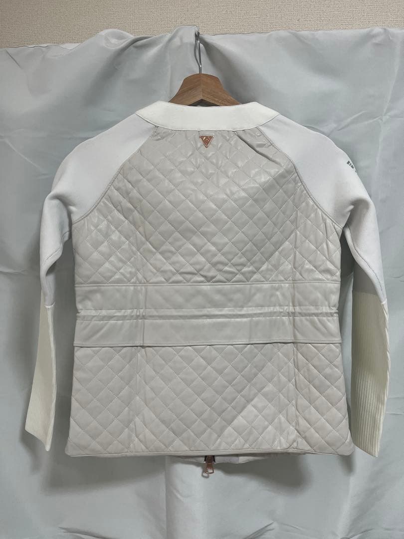 定価5.5万 MARK&LONA CODE キルティング ブルゾン 36 白 金