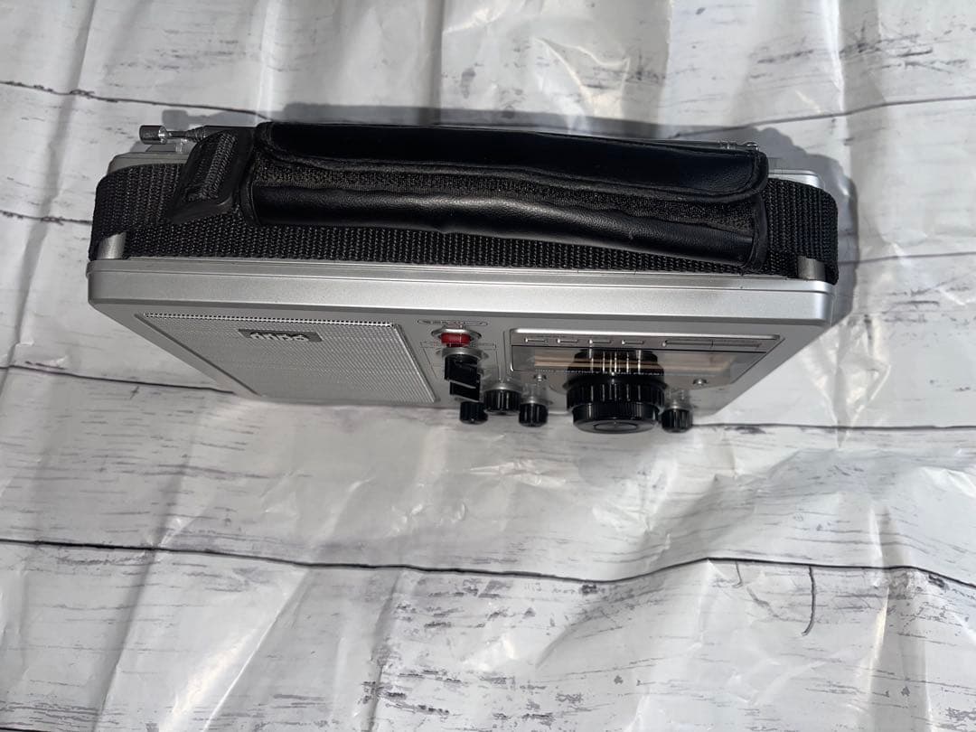 【美品】ANDO 高感度5バンドラジオ ER4-330SA 電源コード付