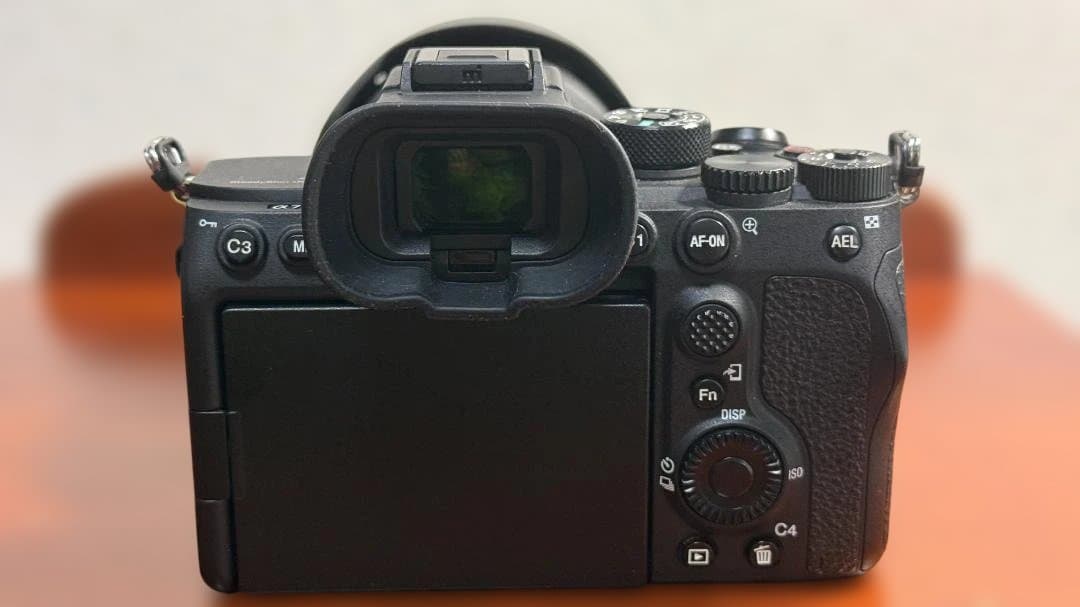 SONYα7SIII 6033回 + FE 24-105F4 純正BT2本元箱付