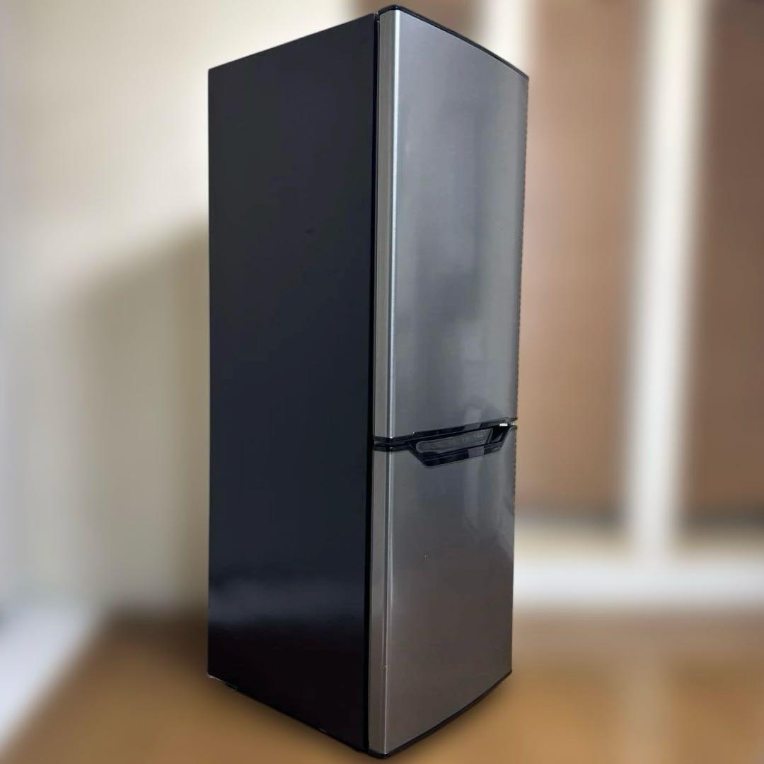 美品 YAMAZEN 2024年製 冷蔵庫 幅50cm 173L エネ 静音