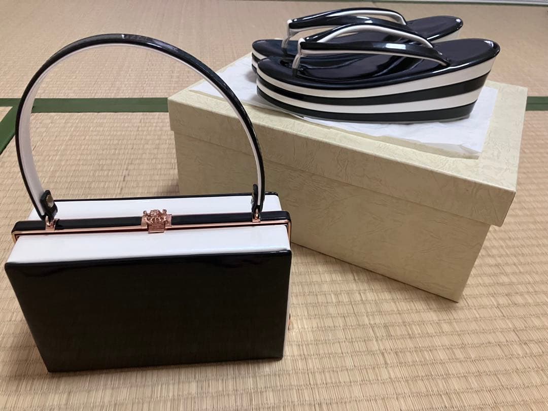 《振袖用》 7cm厚底 草履バック モノトーン