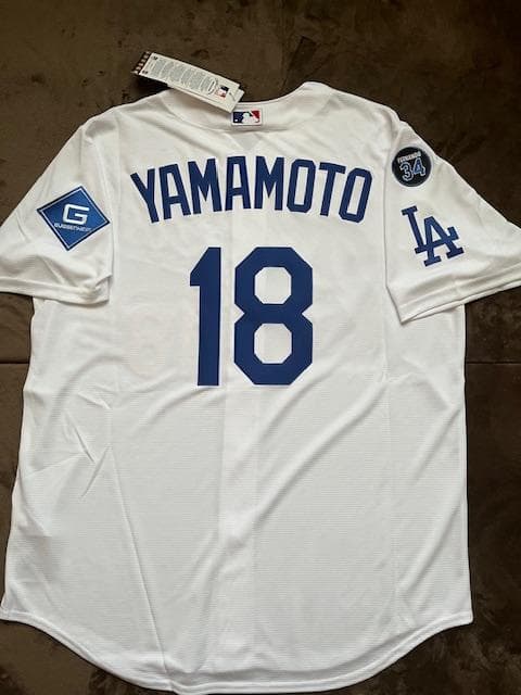 山本由伸WS優勝/MVP記念レプリカWS/34パッチ付ジャージL/US限定品