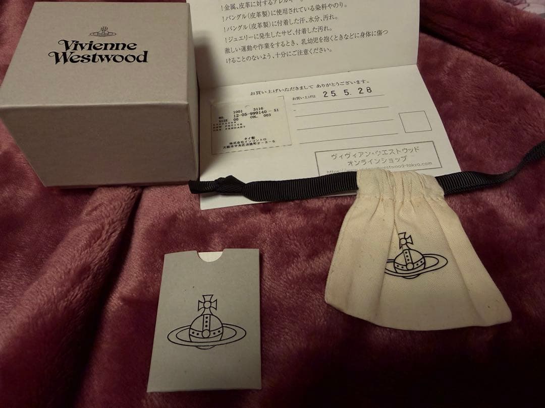 ヴィヴィアンウエストウッド オーブネックレス