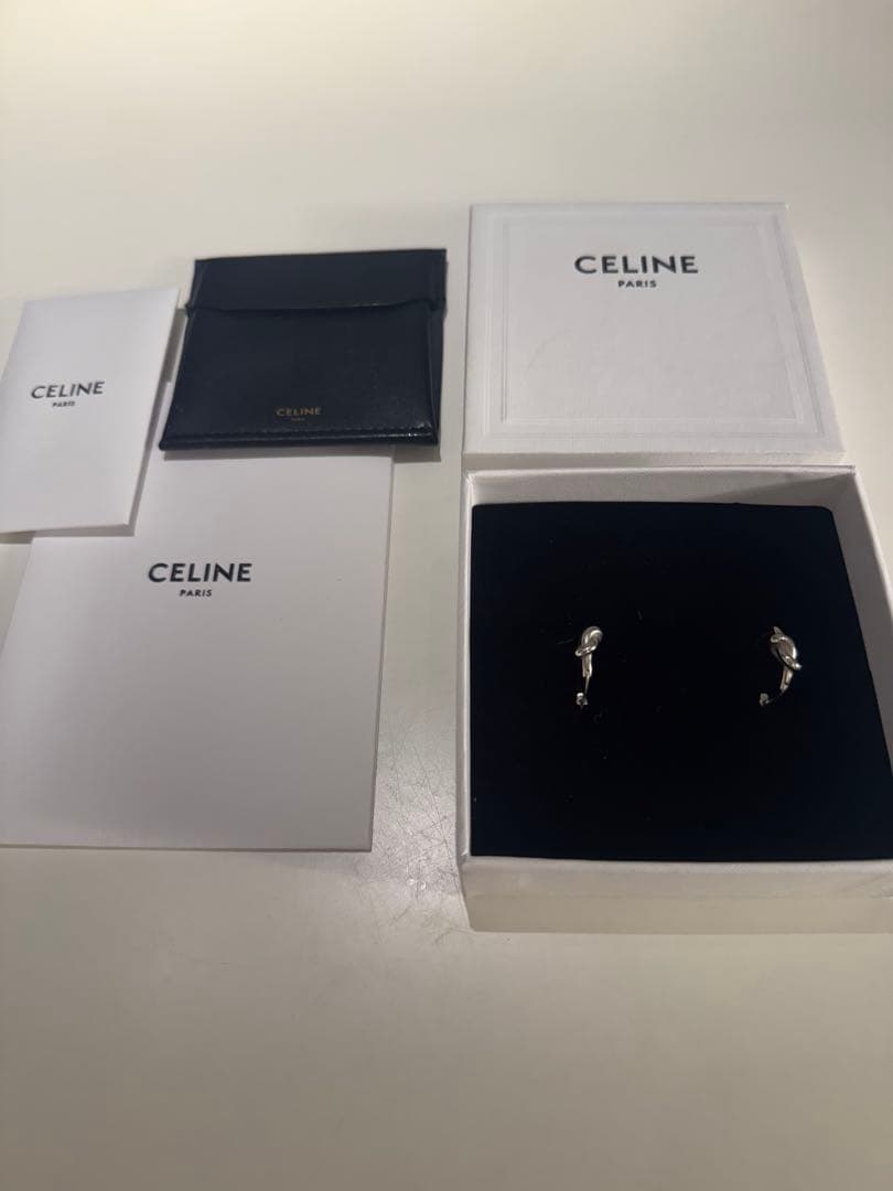 CELINE ノットデザイン フープピアス シルバー