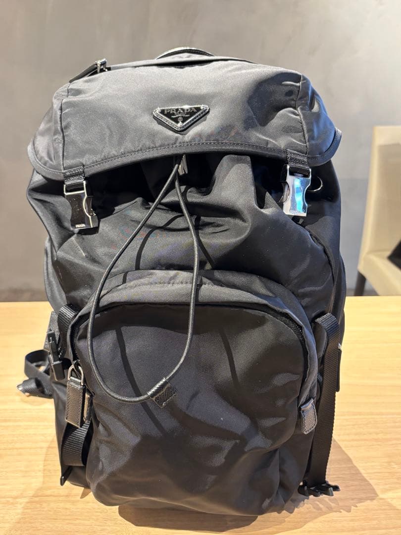 プラダ Re-Nylon xサフィアーノレザー バックパック