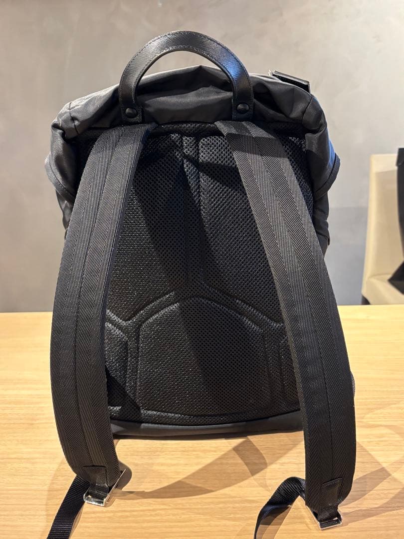 プラダ Re-Nylon xサフィアーノレザー バックパック