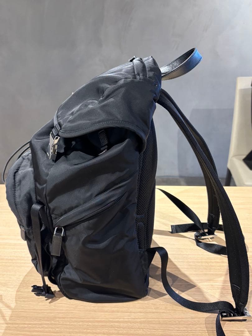 プラダ Re-Nylon xサフィアーノレザー バックパック