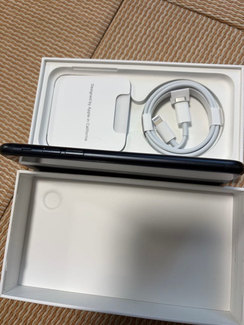 iPhoneSE 第3世代 128GB SIMフリー ミッドナイト