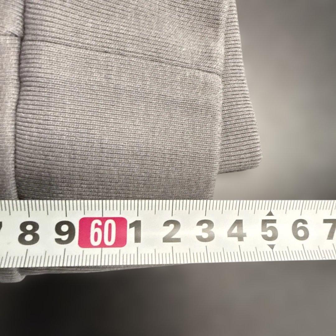 PRADA グレー スウェットトレーナー　nu9