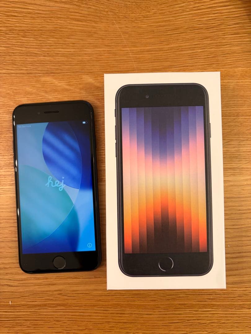 Apple iPhone SE 第3世代 本体 海外仕様