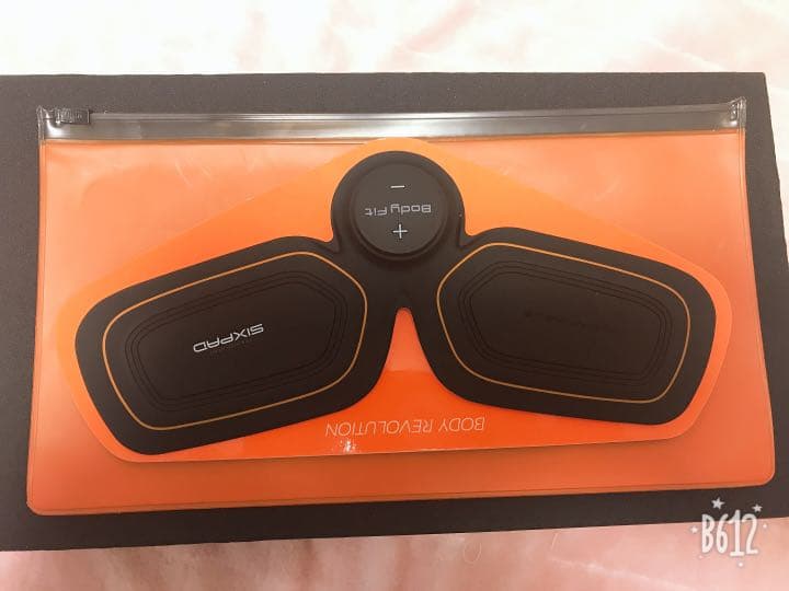 ボディ・フェイスケア SIXPAD