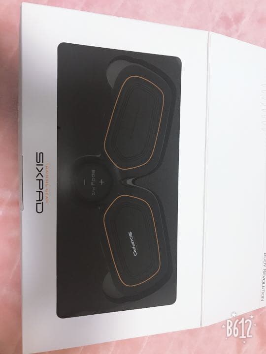 ボディ・フェイスケア SIXPAD