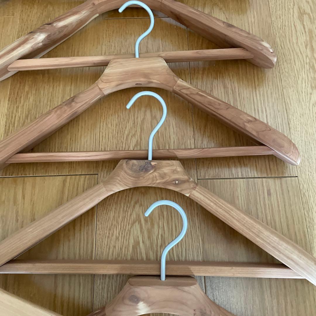 無印良品 レッドシダー ハンガー 10本セット 木製 コート ジャケット 2