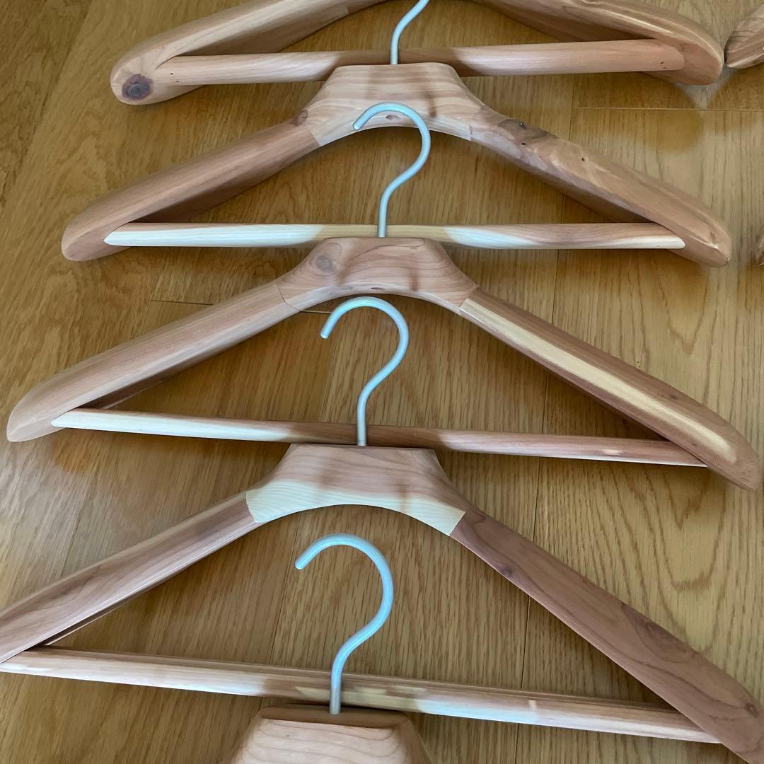 無印良品 レッドシダー ハンガー 10本セット 木製 コート ジャケット 2