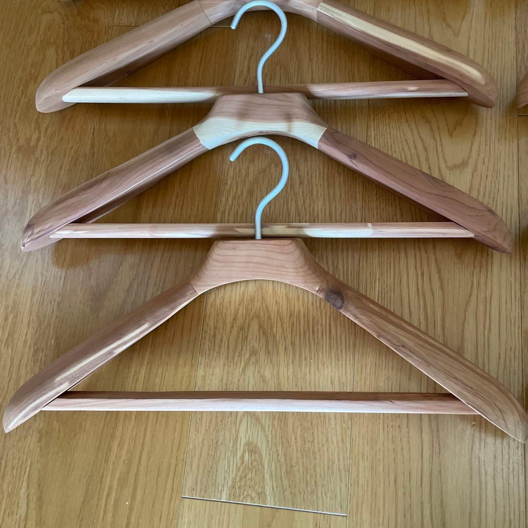 無印良品 レッドシダー ハンガー 10本セット 木製 コート ジャケット 2