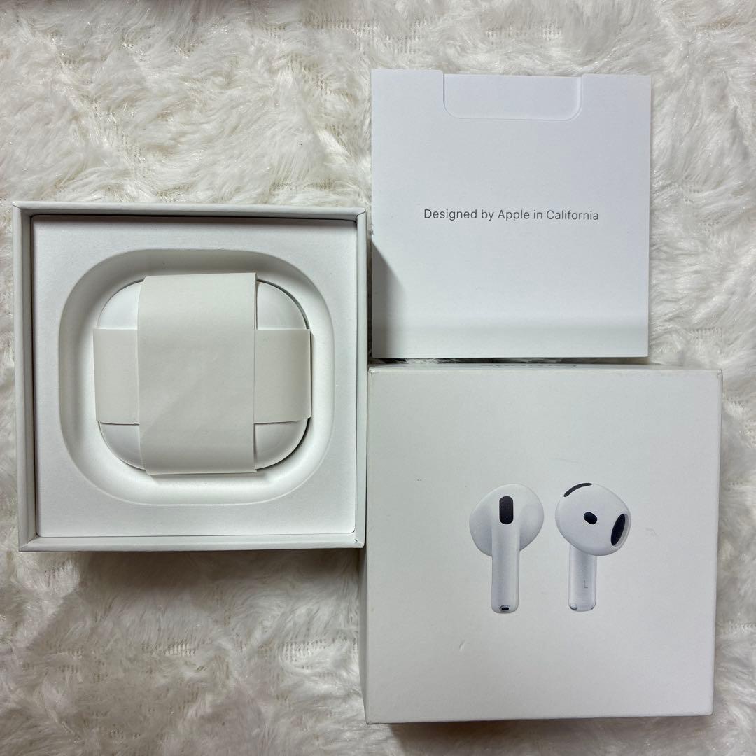 AirPods 4（第4世代） UNIQ AirPods ケース （第4世代)