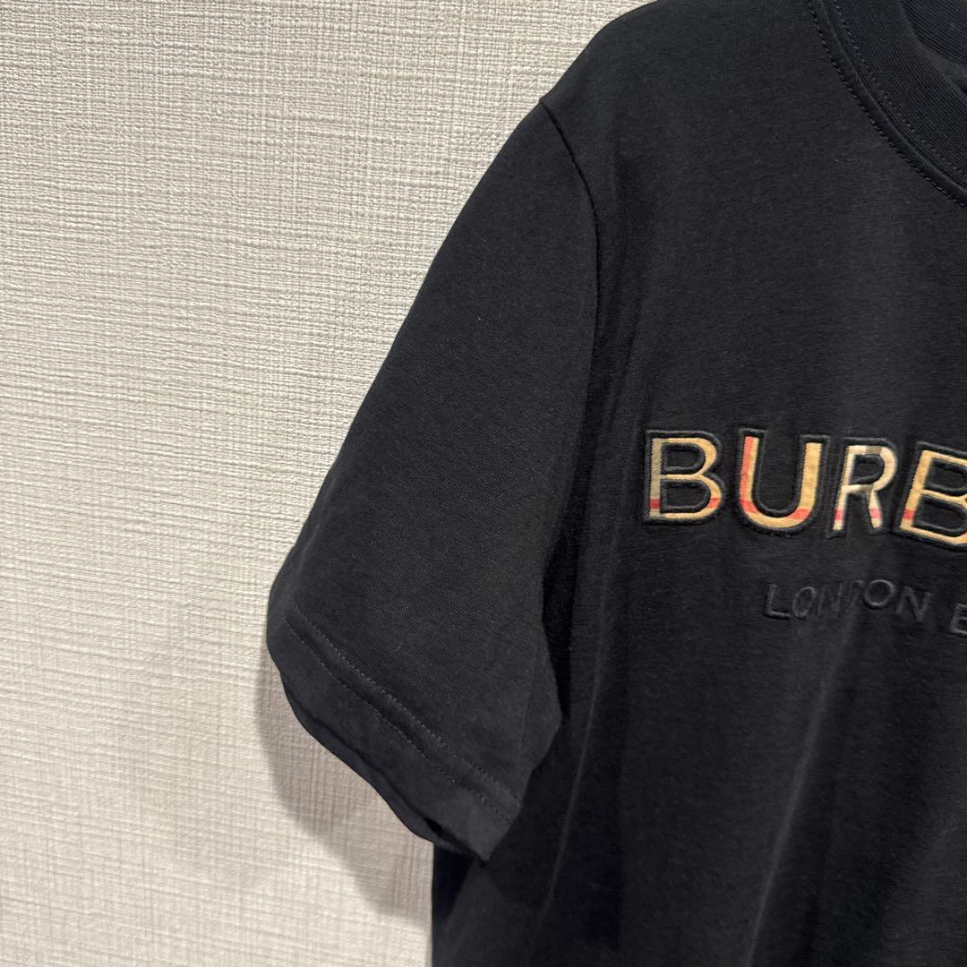BURBERRY ブラック Tシャツ 10Y 140 ロゴ　チェック　半袖