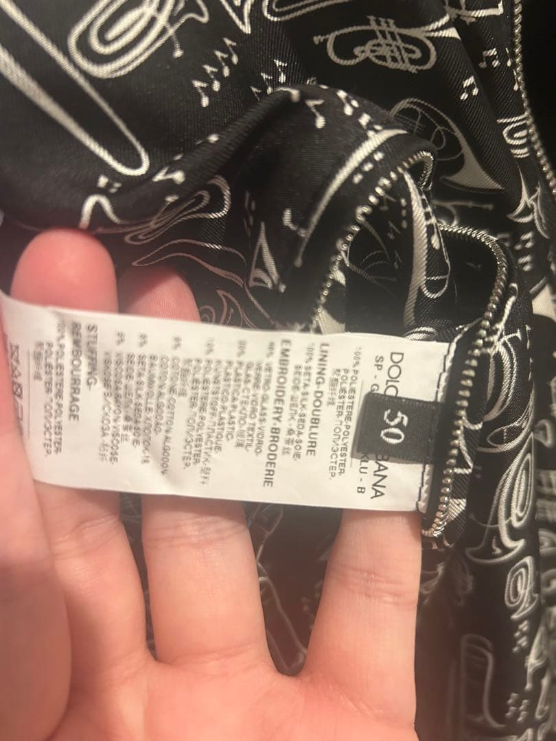 ドルガバ　スパンコール　スタジャン