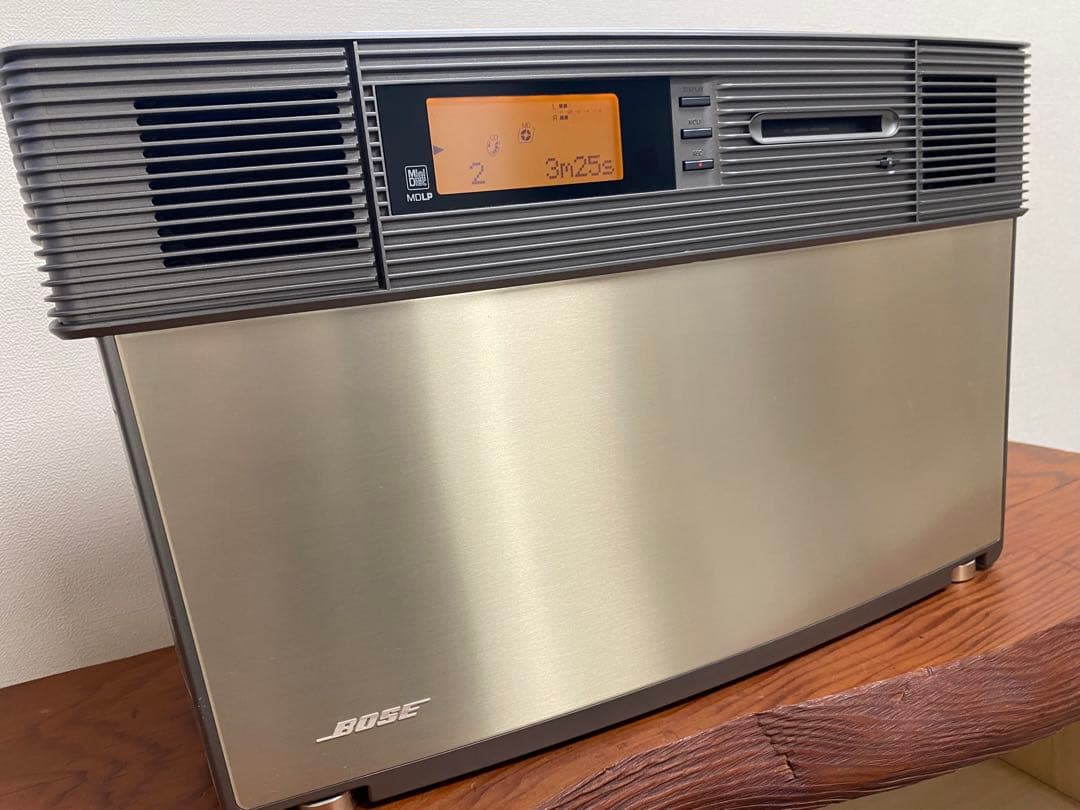 美品　BOSE VIA リモコンその他付属あり　CD MD 問題なし