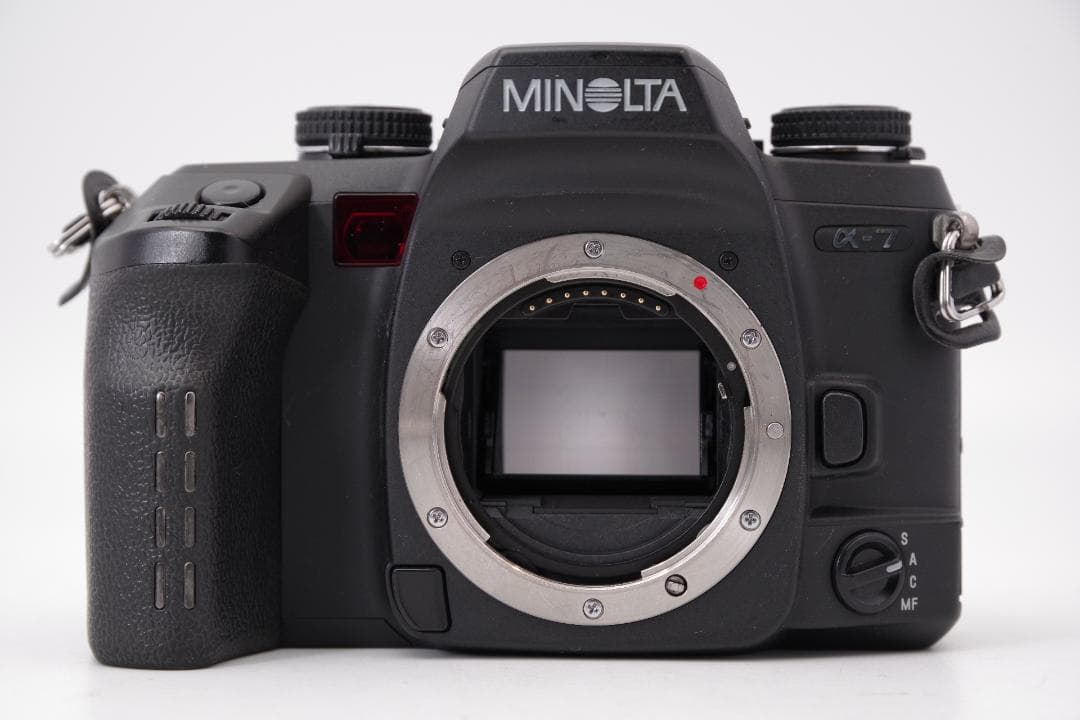 MINOLTA α-7