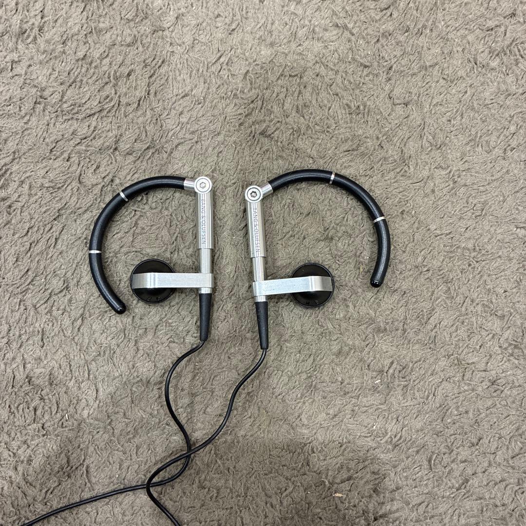 Bang & Olufsen Beoplay H3 有線イヤホン