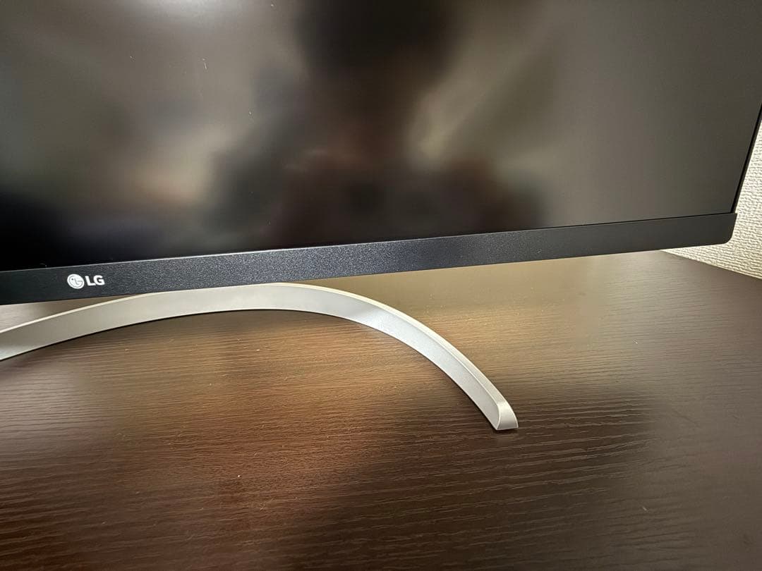 LG 大型ディスプレイ 32UP550-W