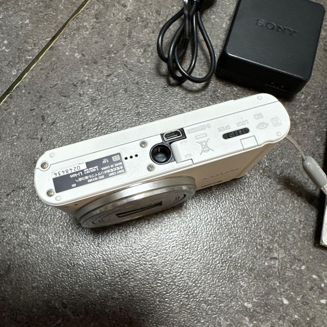 ジャンク品　Sony Cyber-shot DSC-WX300 ホワイト 説明書