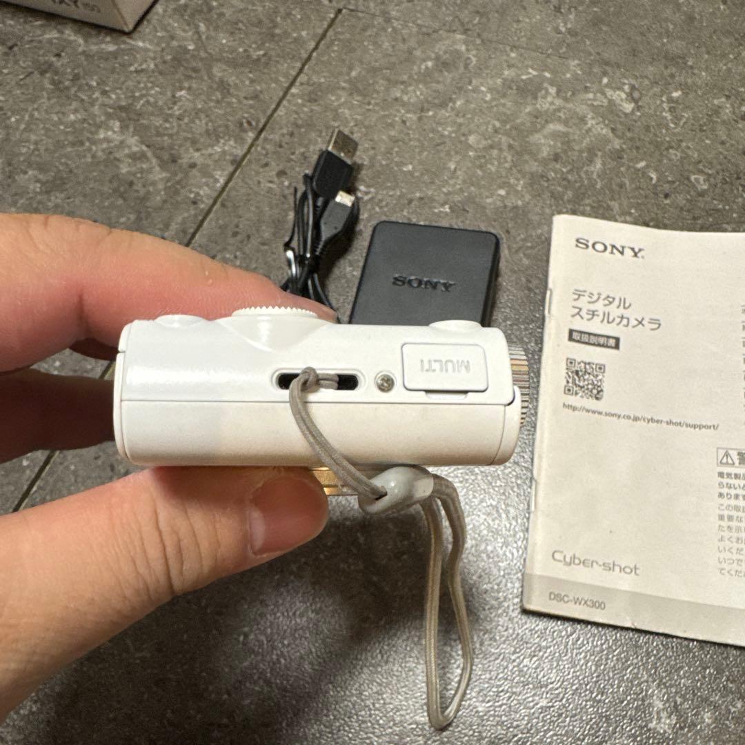 ジャンク品　Sony Cyber-shot DSC-WX300 ホワイト 説明書