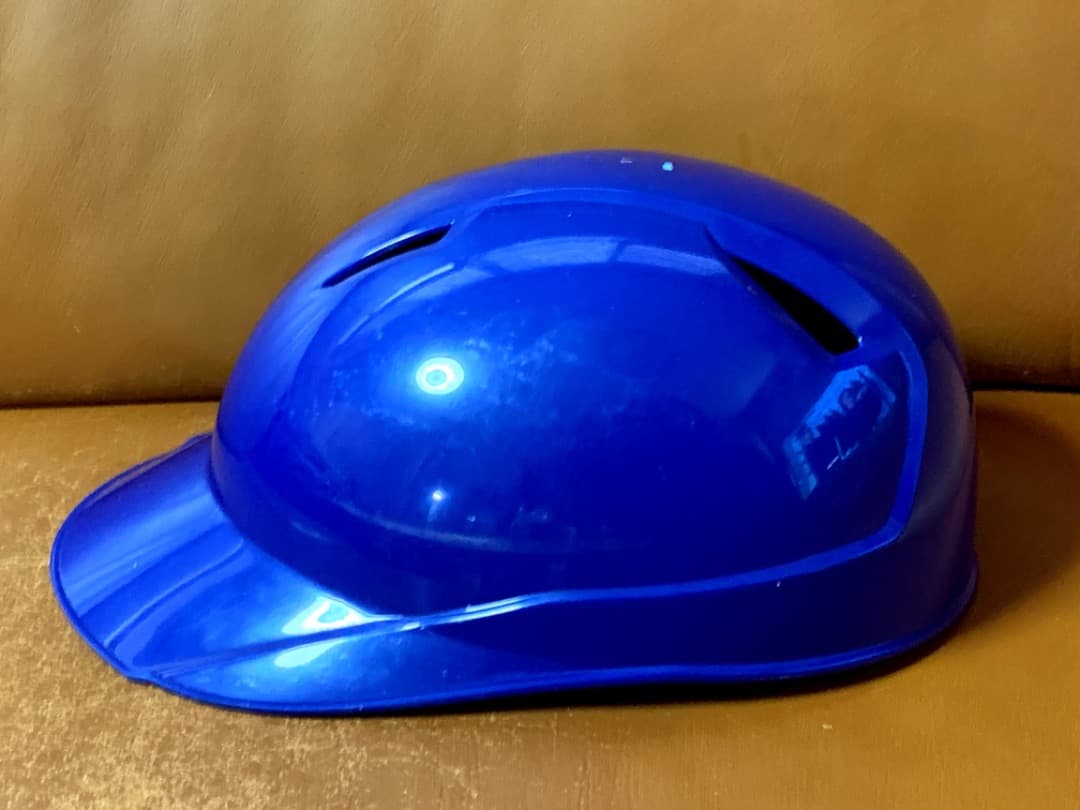 新品2025年アメリカ限定☆最高級アンダーアーマー☆キャッチャーヘルメット☆青☆