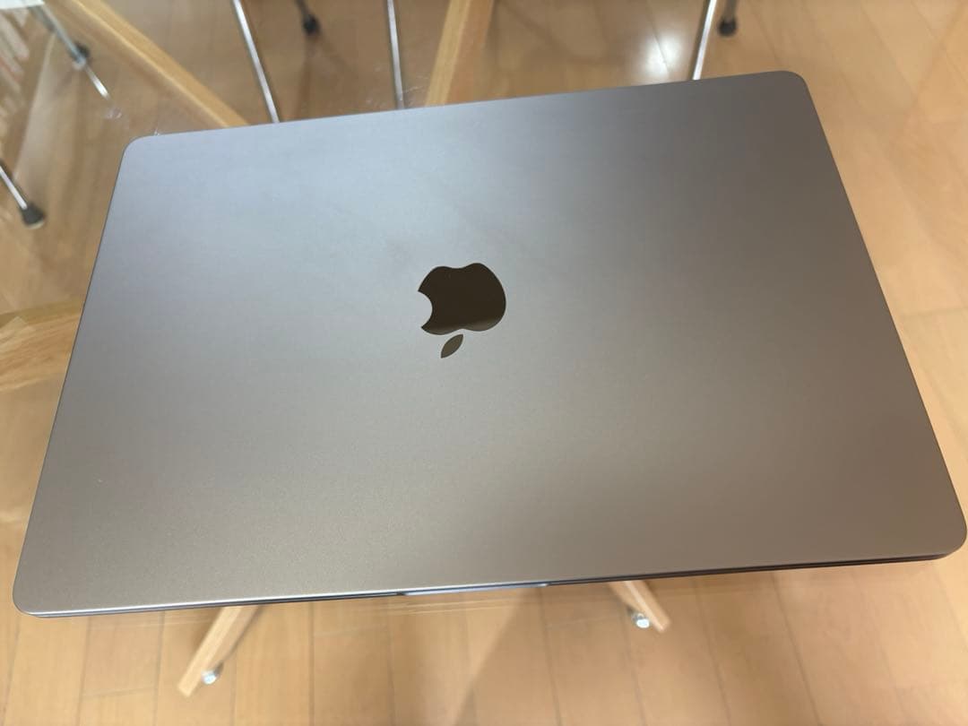 MacBook Air 15インチ M2 メモリ16GB 256GB