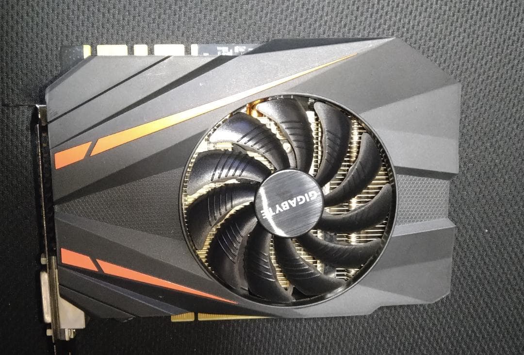 GPU GTX1070　グラフィックボード