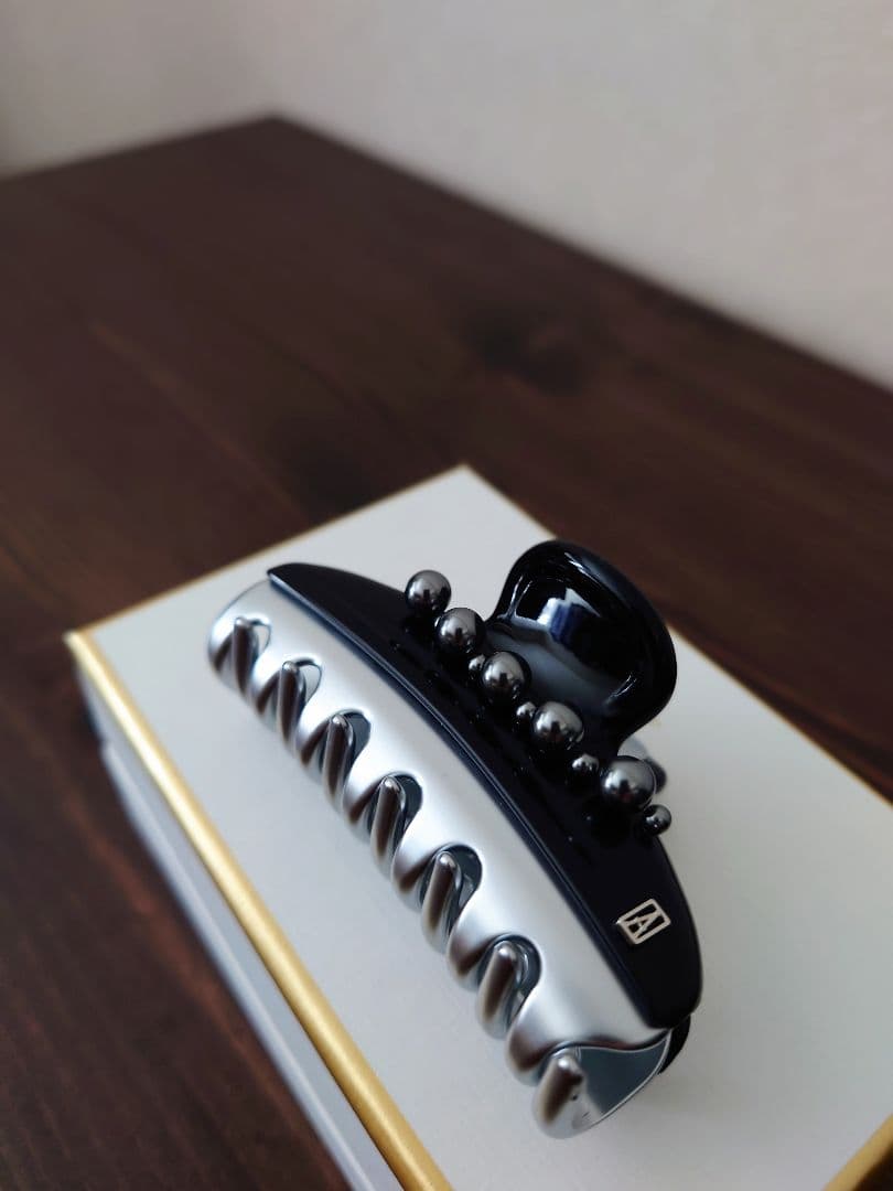 新品 アレクサンドルドゥパリ パール ヴァンドームクリップ グレー