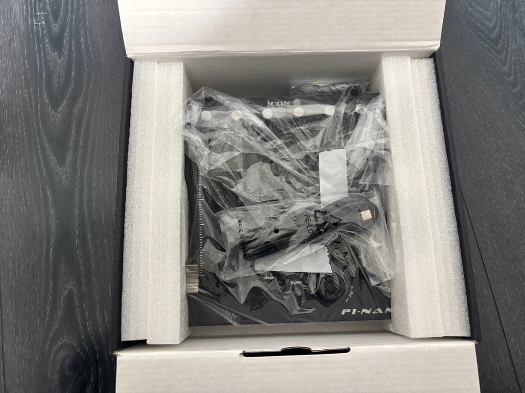 iCON P1-NANO コントローラー